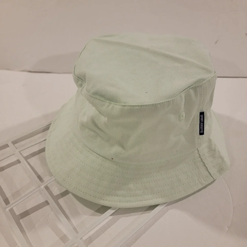 Disney Spirit Jersey Bucket Hat Green Walt Disney World Logo One Size Lightweigh